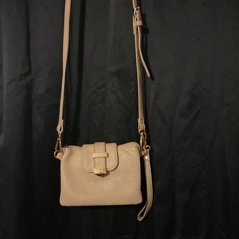 Charming Charlie crossbody